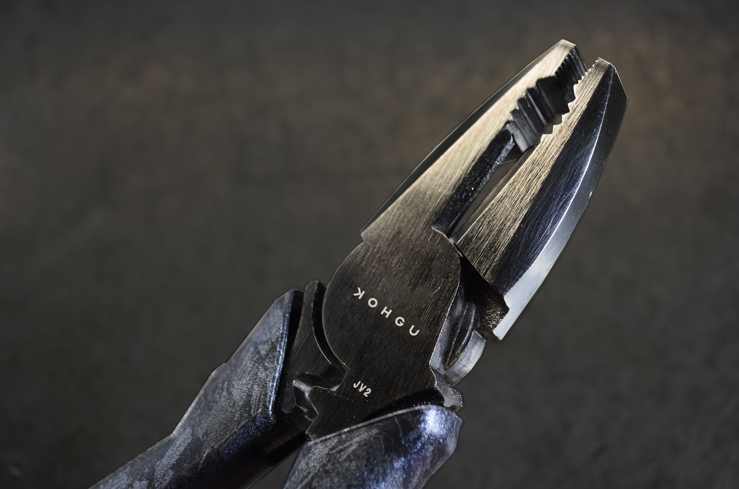 FORGED CARBON PATTERN 偏芯パワーペンチ 200mm